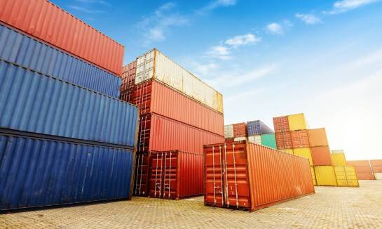 Jakie aspekty prawne związane są z wynajmem kontenerów na złom?