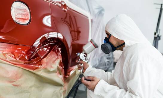 Jakie są najnowsze trendy w usługach lakierniczych w Legionowie?