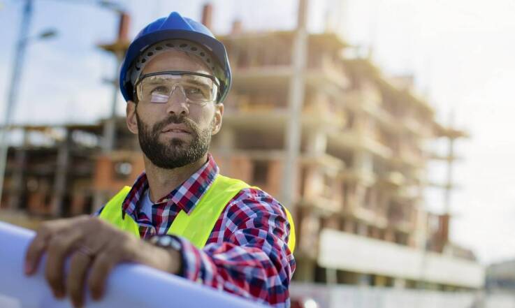 Jak zdobyć uprawnienia do obsługi walców drogowych na kursie?
