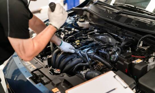 Jak sezonowa kontrola pojazdu przyczynia się do jego niezawodności?