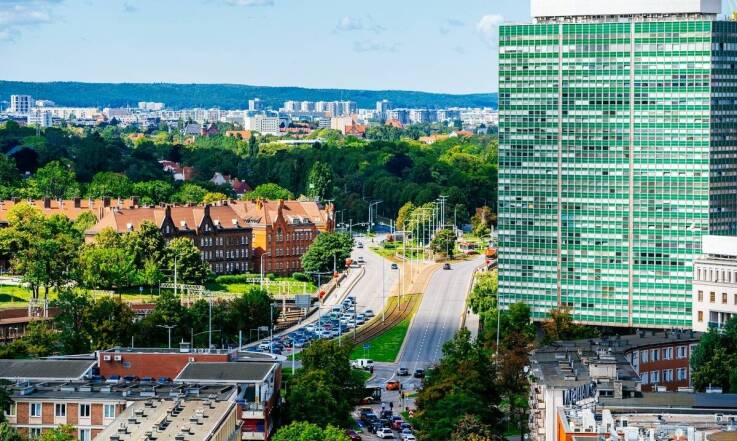 Firmy transportowe ze Stalowej Woli promujące ekologiczne rozwiązania