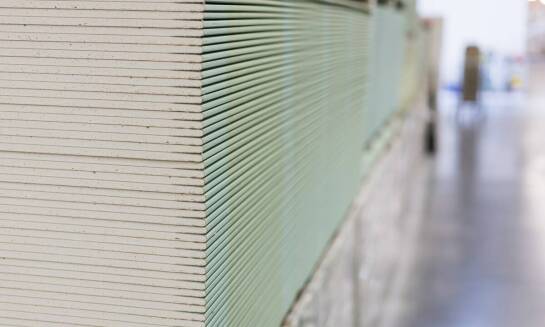 Hurtownia budowlana: asortyment płyt gipsowo-kartonowych i ich zastosowanie