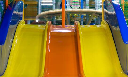 Kącik zabaw dla dzieci – atrakcje dla najmłodszych podczas pobytu