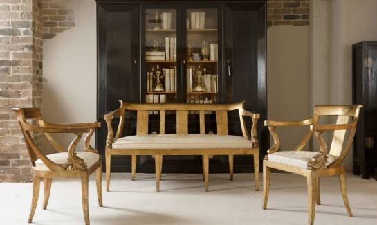 Jak sklep z antykami łączy historię i estetykę w swoich produktach?