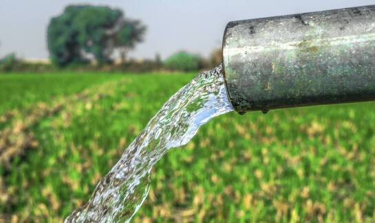 Montaż pomp głębinowych a przyszłość zaopatrzenia w wodę