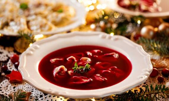 Tradycyjna polska kuchnia jako część wczasów dla seniora nad morzem