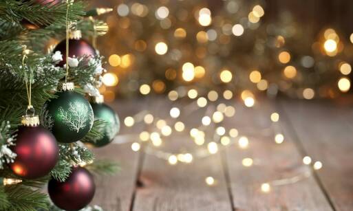 Jak dbać o trwałość ręcznie wykonywanej choinki z gałązek jodły?