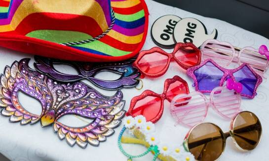 Jakie korzyści płyną z wyboru naszej oferty fotobudki na imprezy?