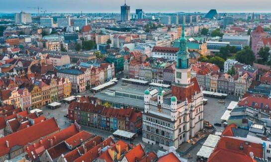 Jakie są możliwości noclegowe dla gości weselnych we Wrocławiu?