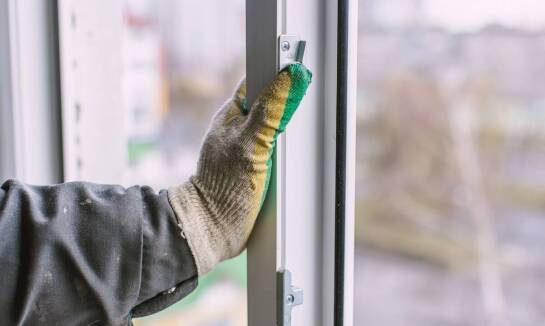 Jak transport i montaż okien wpływają na komfort użytkownika?