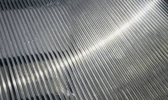 Wpływ zastosowania poliwęglanu komorowego na funkcjonalność wyłazów dachowych