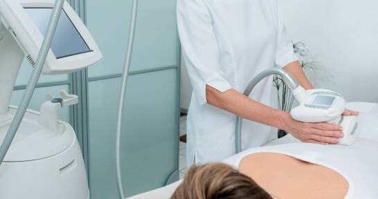 Jak endermologia LPG wspiera regenerację skóry po intensywnym wysiłku fizycznym?