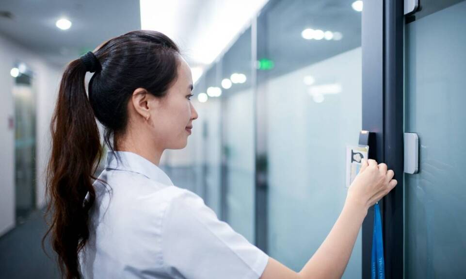 Systemy kontroli dostępu jako element strategii bezpieczeństwa przedsiębiorstwa