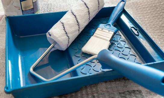 Jakie korzyści oferuje profesjonalne malowanie i tapetowanie?