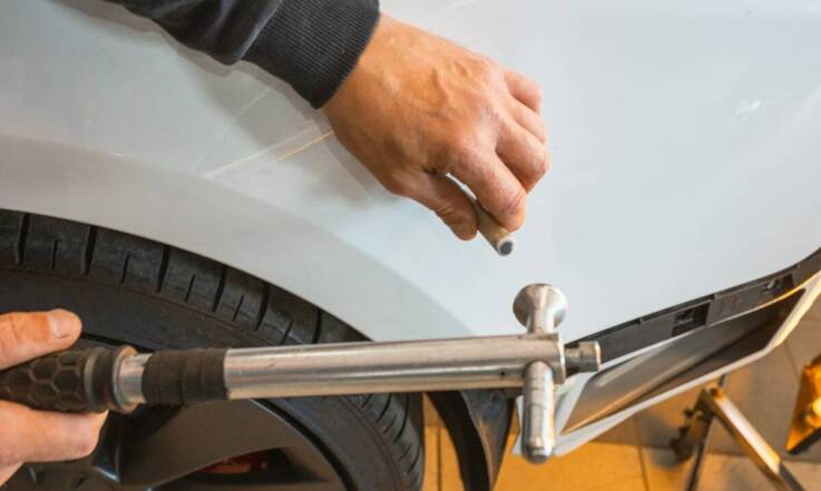 Jak usuwanie wgnieceń metodą PDR chroni przed korozją?