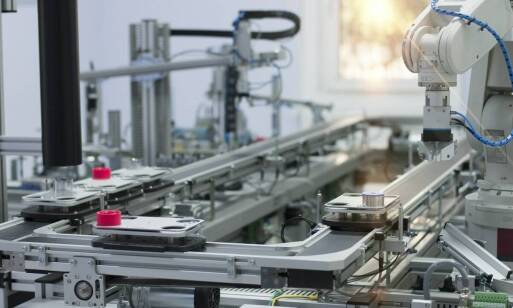 Wpływ innowacji technologicznych na rozwój produkcji tworzyw sztucznych