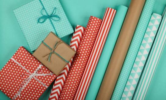 Opakowania prezentowe producent – jak wybrać najlepszego partnera biznesowego?