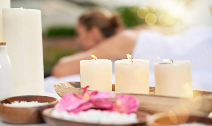 Zmysłowy wypoczynek w Rewal sanatorium – oferta masaży aromaterapeutycznych