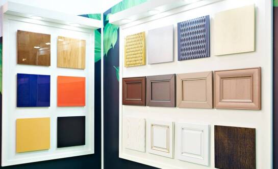 Porównanie różnych typów półek na buty – co wybrać?