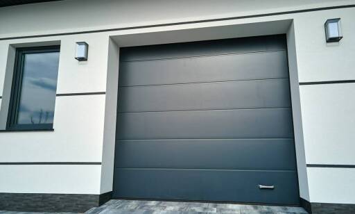 Jak automatyka wpływa na komfort użytkowania bram garażowych