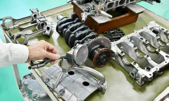 Wybór silnika do modeli spalinowych – na co zwrócić uwagę?