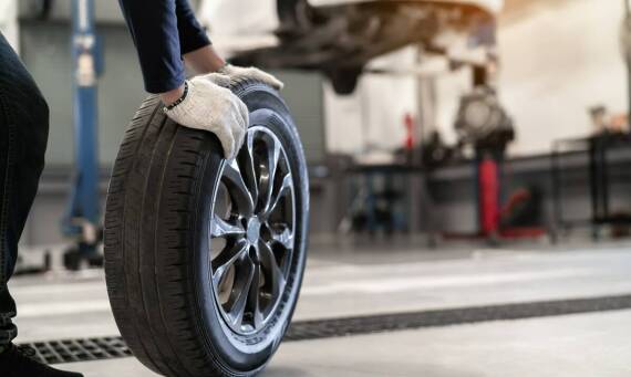 Wymiana opon a geometria kół – kluczowe dla długowieczności ogumienia
