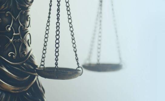 Ile kosztuje wynajęcie adwokata w sprawie o alimenty?