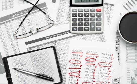 Jak wyliczyć składki ZUS w 2025 roku?