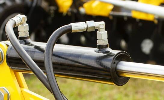 Jak obliczyć nacisk siłownika hydraulicznego?