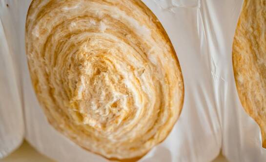 Wełna czy styropian na elewację – co wybrać?