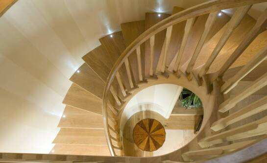 Jak zrobić poręcz na schody samodzielnie