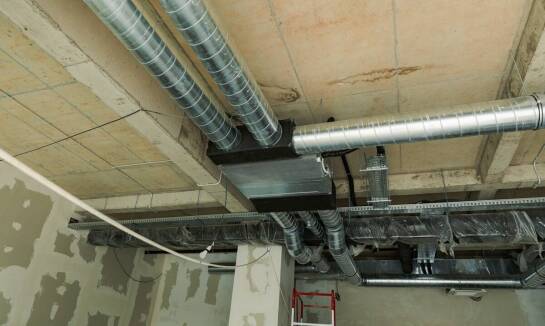 Centralne systemy klimatyzacji a równomierne rozprowadzanie powietrza