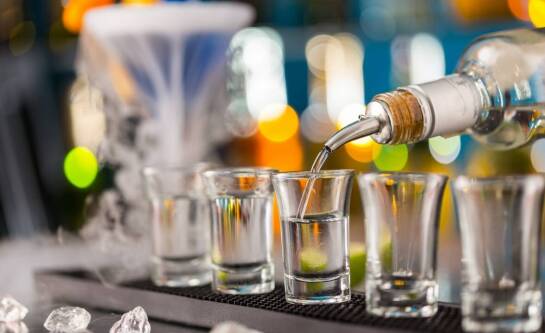 Ile promili daje wypicie 250 ml wódki?