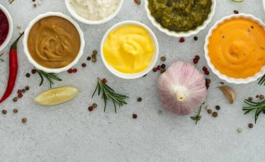 Jaki sos wybrać do owoców morza?