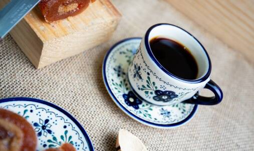 Historia i znaczenie porcelany kaszubskiej w polskiej kulturze stołu