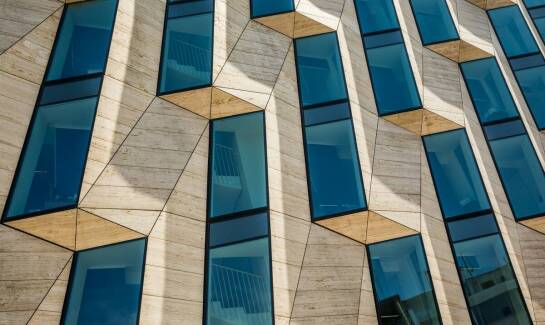 Płytki klinkierowe elewacyjne a trwałość i estetyka fasad budynków