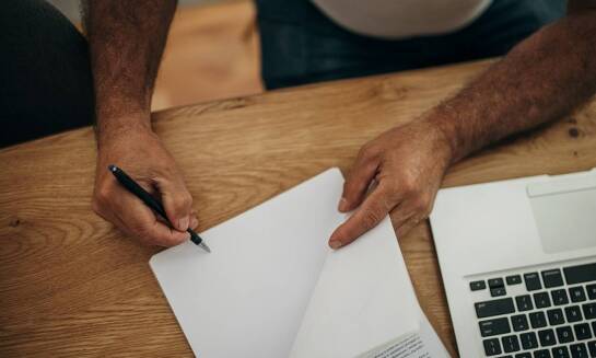 Jakie są wyzwania związane z uzyskaniem pozwolenia na broń?