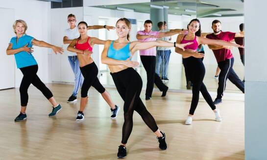 Dlaczego warto wybrać taniec latino w Tomaszowie Mazowieckim?