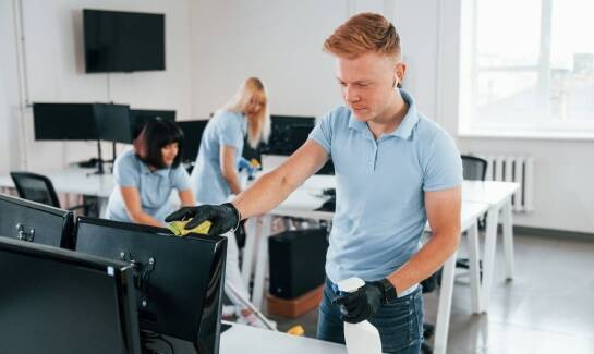 Rola ekologicznych środków czystości w sprzątaniu biur w mazowieckim