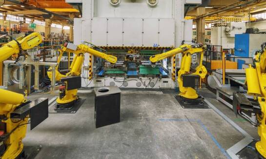Przegląd najnowszych trendów w technologii robotów paletyzujących