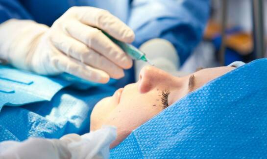 Chirurgia plastyczna nosa: kluczowe aspekty i oczekiwane rezultaty