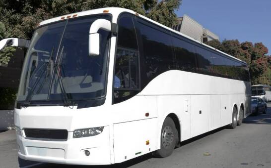 Przewozy autokarowe: optymalne rozwiązanie dla transportu pracowników