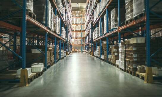 Bezpieczeństwo magazynowania z użyciem palet Euro