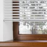 Wpływ jakości drewna na trwałość i wygląd okien