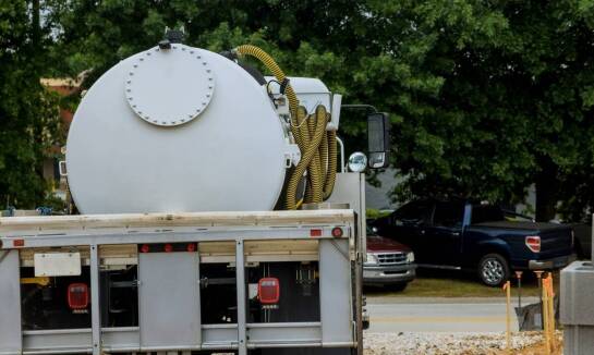 Wywóz szamba a normy ekologiczne - jak firma dba o środowisko?