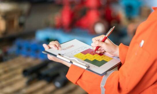 Porównanie kosztów regeneracji i wymiany podzespołów – co jest bardziej opłacalne?