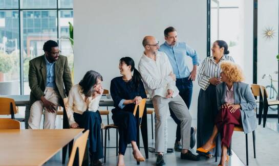 Jakie usługi oferuje ETNA dla cudzoziemców szukających legalnego zatrudnienia?