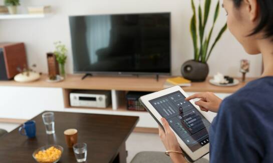 Jak automatyka budynkowa ułatwia zarządzanie urządzeniami HVAC w smart home?
