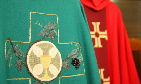 Jak konserwować kielichy mszalne, aby zachowały swój blask?