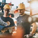 Specjalistyczne szkolenia BHP dla pracowników w trudnych warunkach pracy